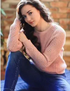 Elite escort service in Old Palasia for home and hotel visits